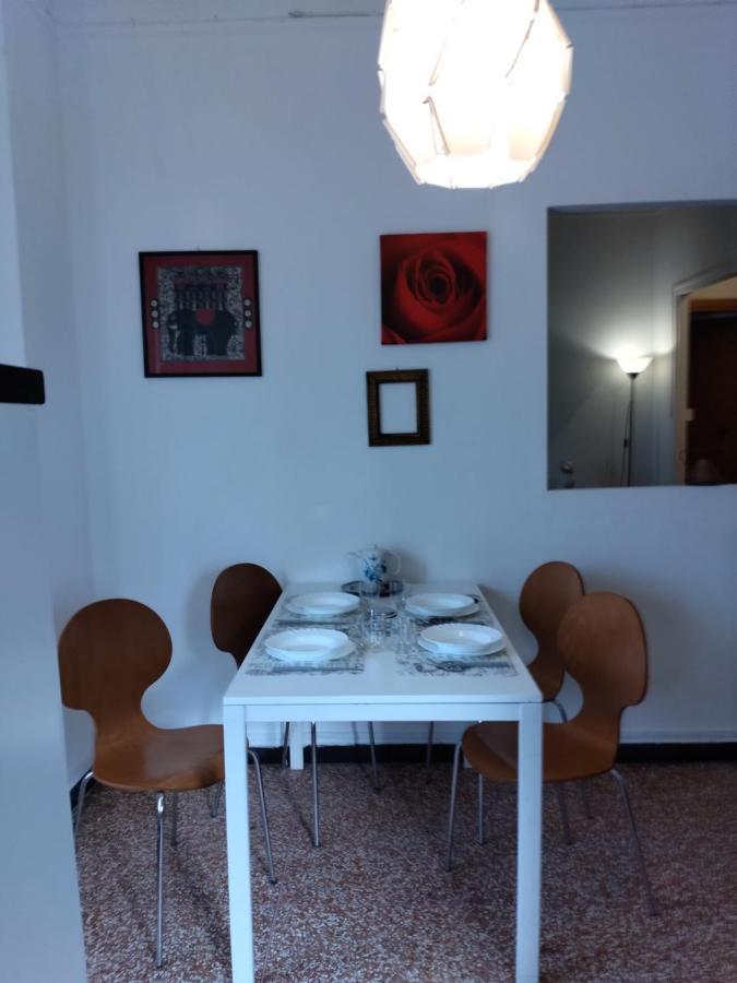 Trilocale Cecilia'S Studio Genua Exterior foto